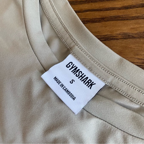 Abercrombie and Fitch mom short - Picture 3 of 7